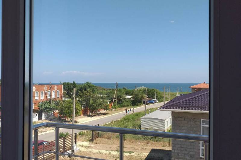 № 7 Комната с балконом и видом на море