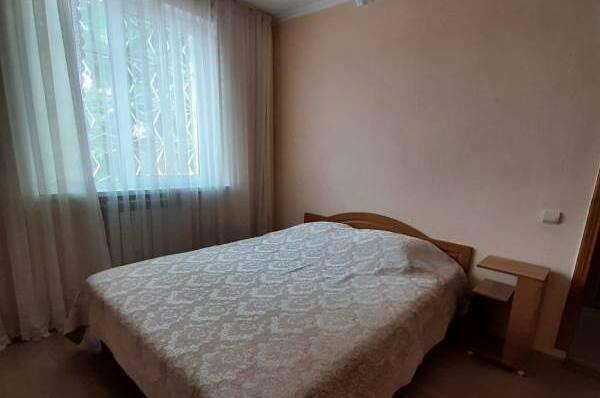 Двухкомнатный с удобствами