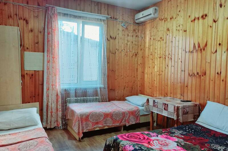 «Стандарт» с удобствами на 4 человека