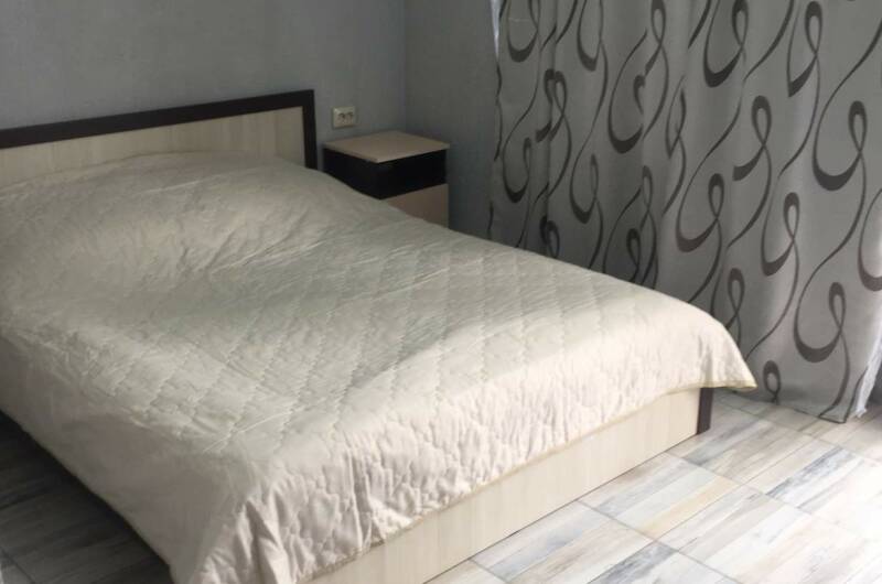 Стандартный 2 местный номер (кровать Queen size)