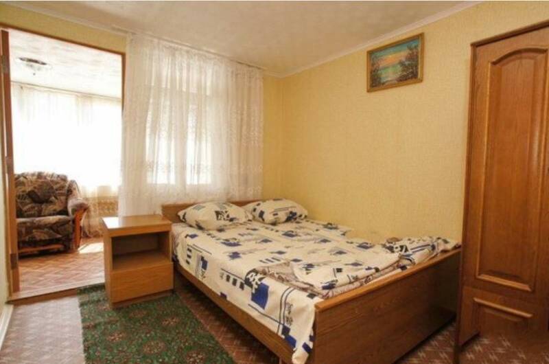 Двухкомнатный номер с лоджией и кондиционером