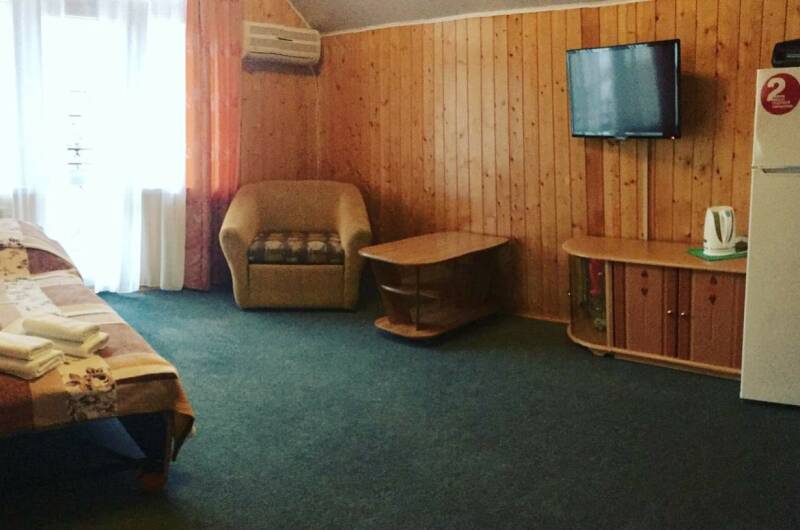 «Люкс 2-комнатный с балконом», 3 этаж