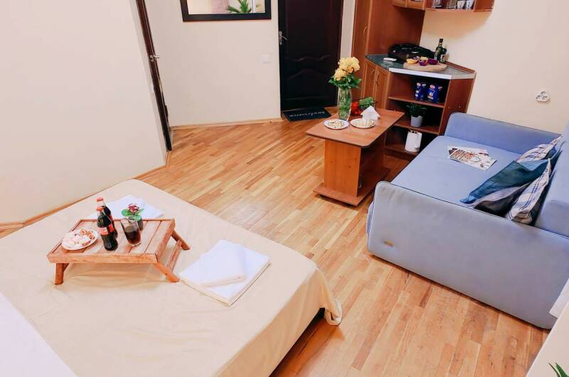 4-х местный с мини кухней