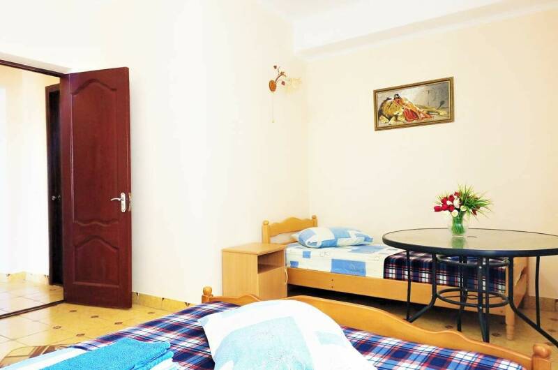 «Стандарт» 4-х местный с балконом