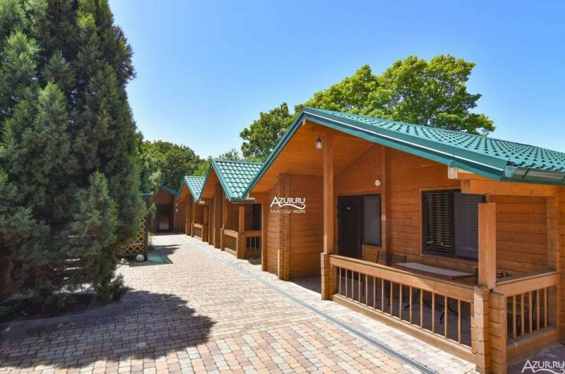 Двухкомнатный четырехместный домик