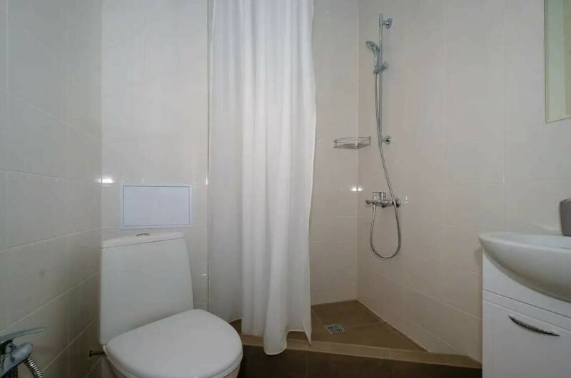 Стандартный номер с одной панорамной стеной