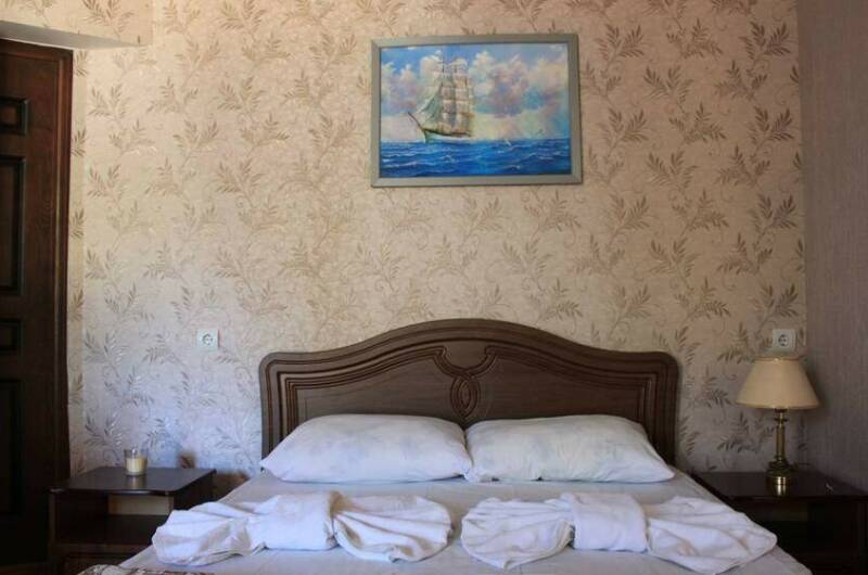 Трехместный номер с видом на море