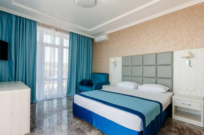 2-х местный «Полулюкс» с видом на море