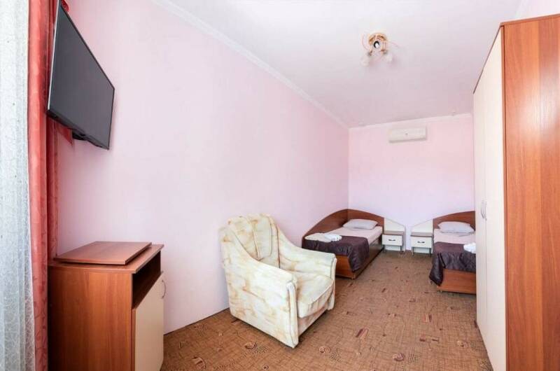 Двухкомнатный 5-ти местный «Семейный»