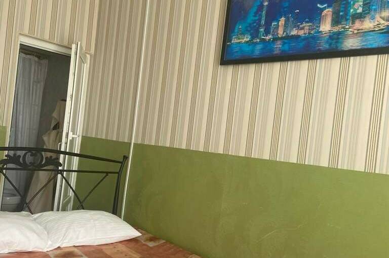 Трехместный «Стандарт» с видом на море (1 этаж)