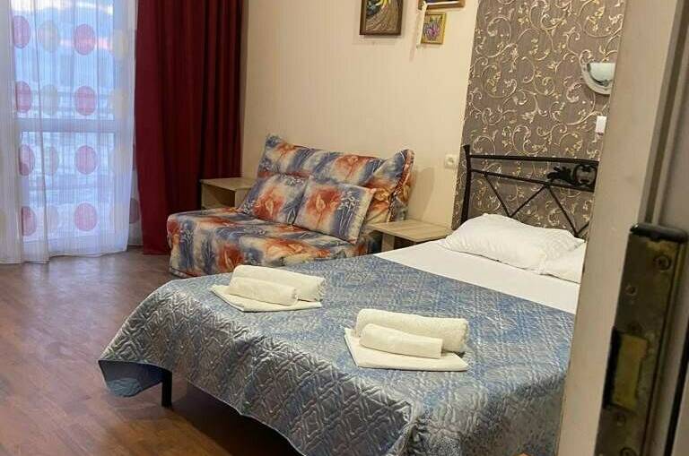 Четырехместный «Люкс» с видом на море (2 этаж)