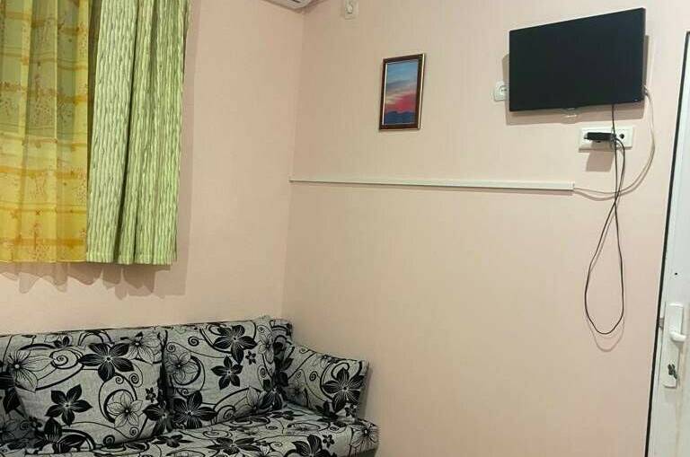 Четырехместный «Стандарт» с видом на горы (2 этаж)