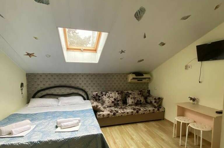 Четырехместный «Стандарт» с видом на горы (3 этаж)