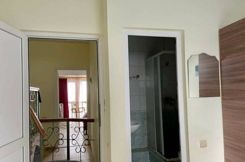 Четырехместный «Стандарт» с видом на горы (3 этаж)