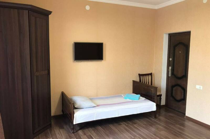 Трехместный «Стандарт» с балконом на 2 и 3 этаже