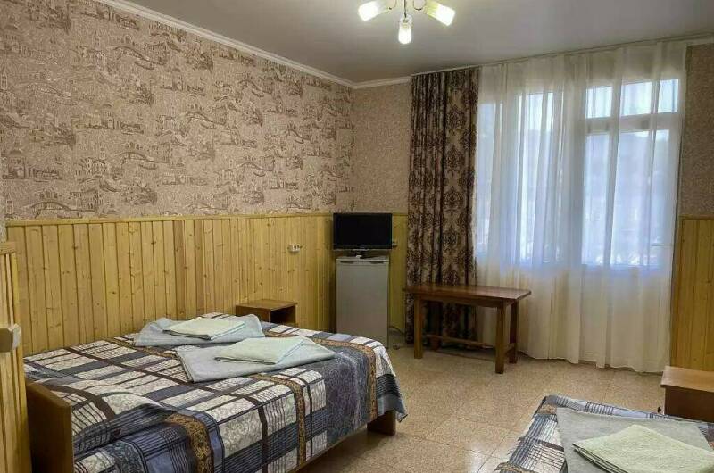 3-х местный с общим балконом