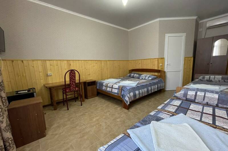 4-х местный номер с общим балконом