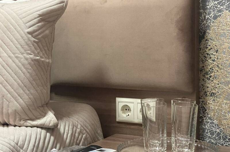 Люкс 4х местный 2х комнатный с кухней и балконом