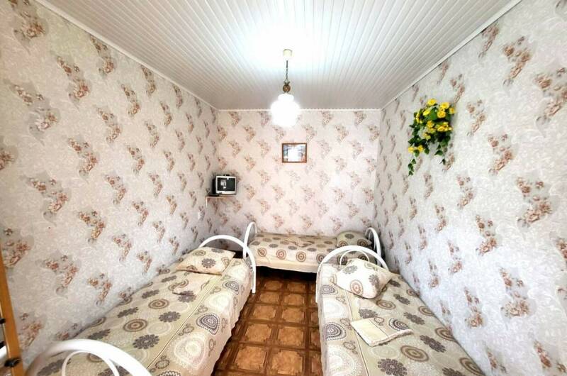 «Эконом» трехместный с раздельными кроватями