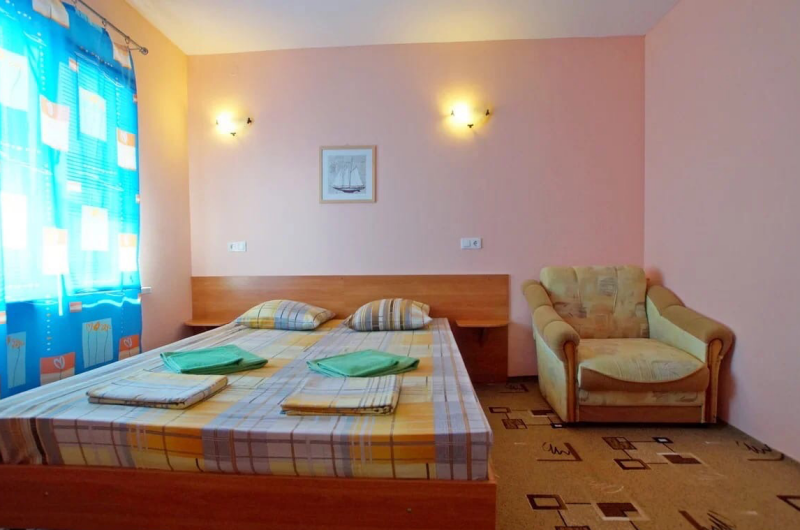 «Стандарт» 2-х местный с балконом