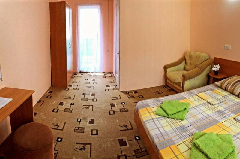 «Стандарт» 2-х местный с балконом