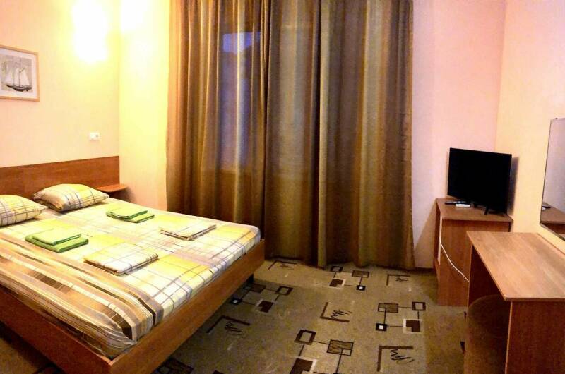 «Стандарт» 2-х местный с балконом