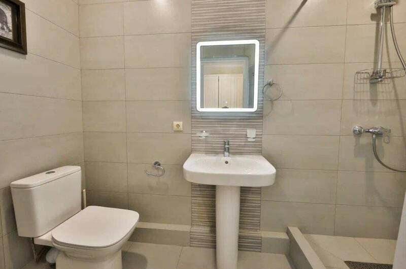 Апартаменты двухкомнатные № 12