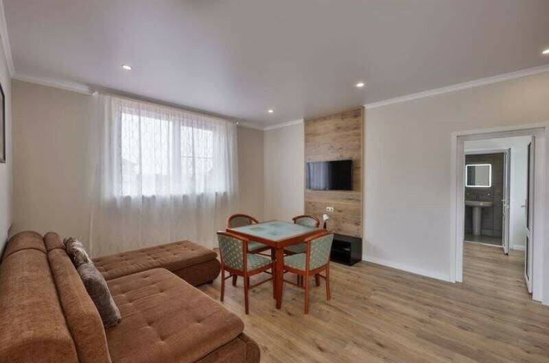 Апартаменты двухкомнатные № 13