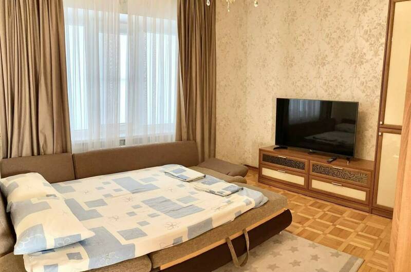 Трёхкомнатные апартаменты с кухней