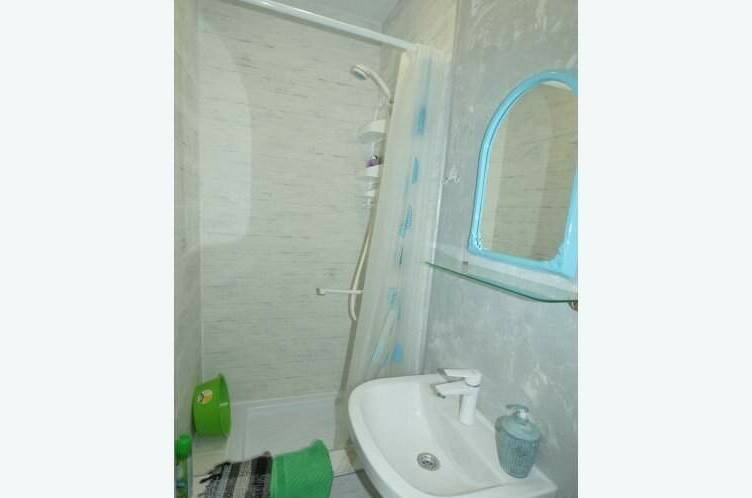 Двухэтажный домик с кухонной зоной