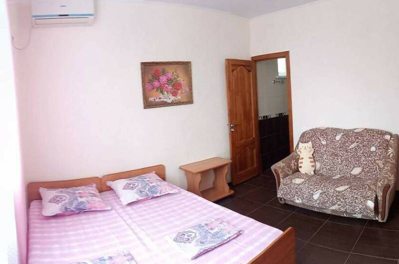 Стандартный номер (вид во двор)