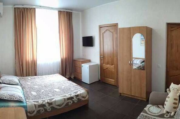 Стандартный номер (вид на сад)