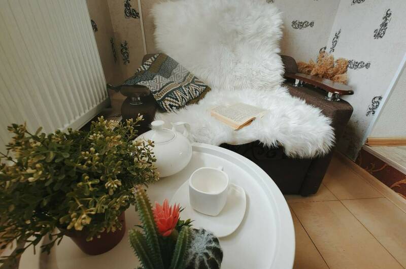 3местный Стандарт, цокольный этаж, вид на столовую