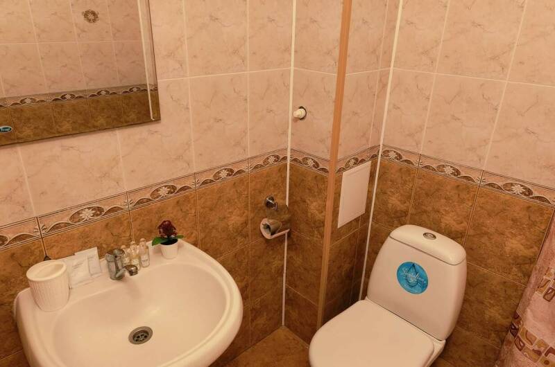 5ти местный Комфорт с видом на столовую