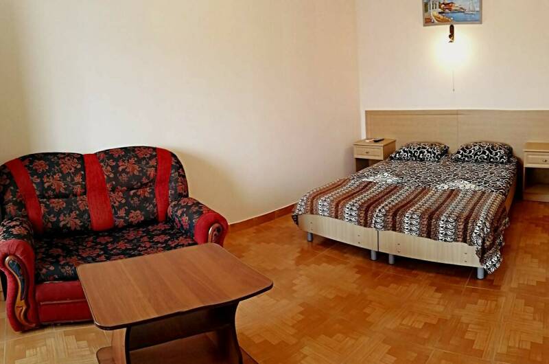 «Семейный» 2-х комнатный 4-х местный с балконом