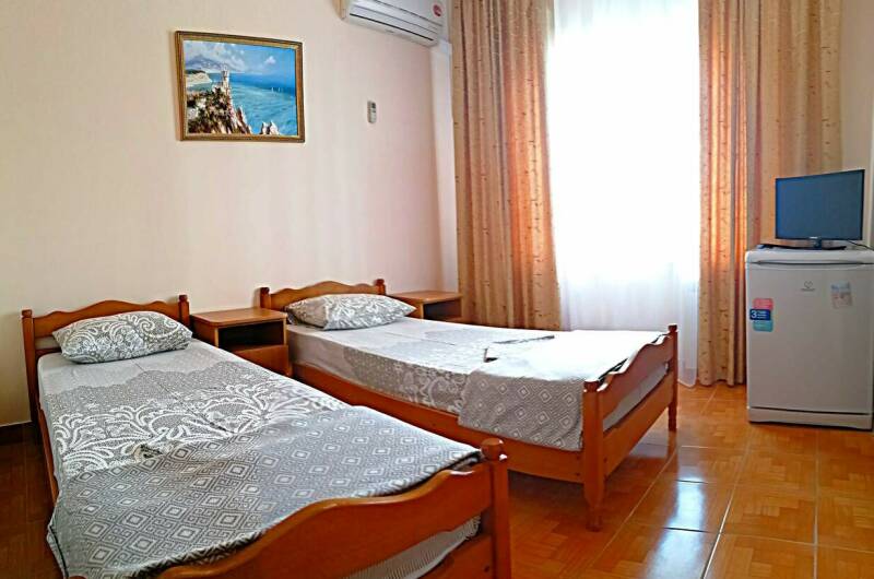 «Семейный» 2-х комнатный 4-х местный с балконом