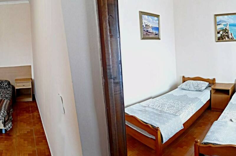 «Семейный» 2-х комнатный 4-х местный с балконом