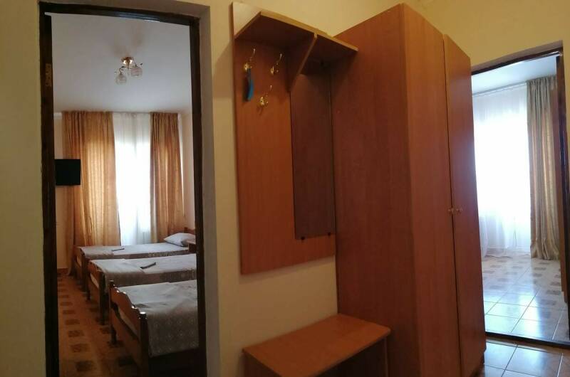 Стандарт «+» 2-х комнатный 6-ти местный с балконом