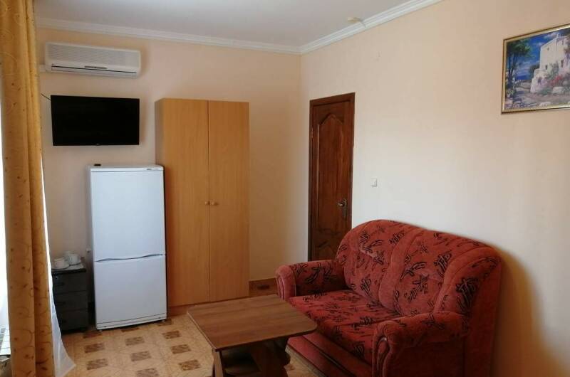 Стандарт «+» 2-х комнатный 6-ти местный с балконом