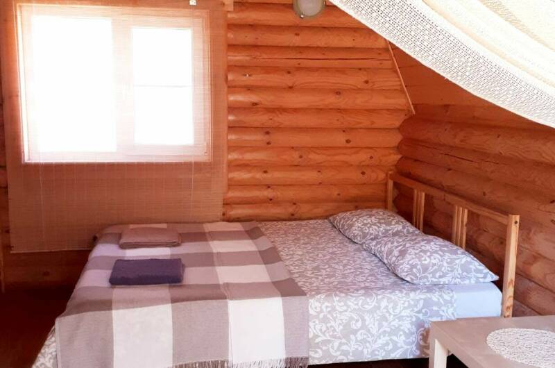 Деревянный эко-домик