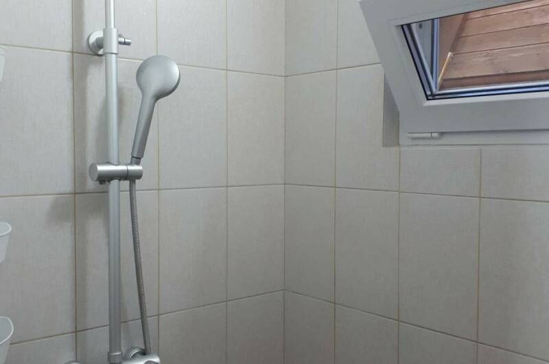 Шестиместный дом