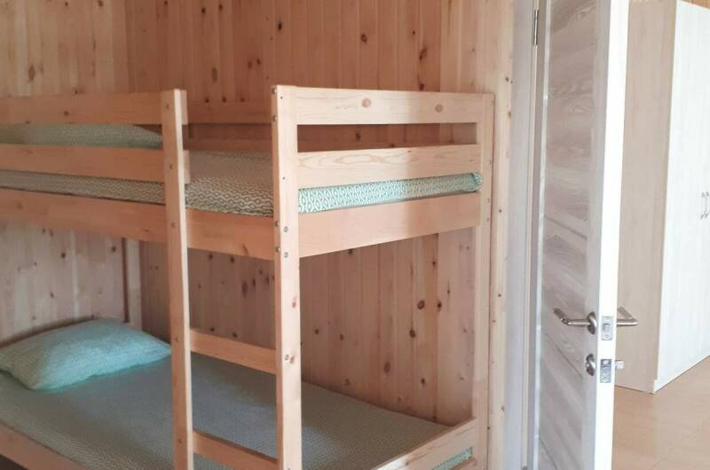 Шестиместный дом