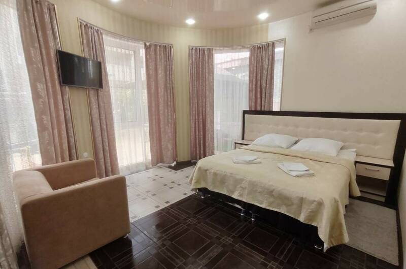 «Люкс Семейный № 1