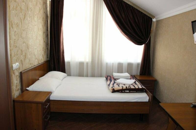 Номер 2-х местный с удобствами, без балкона