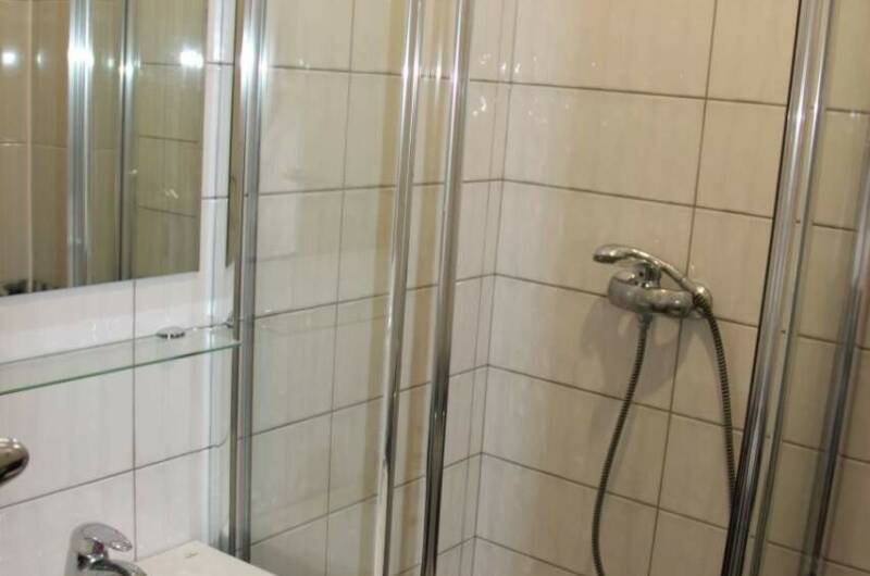 Номер 2-х местный с удобствами, с балконом