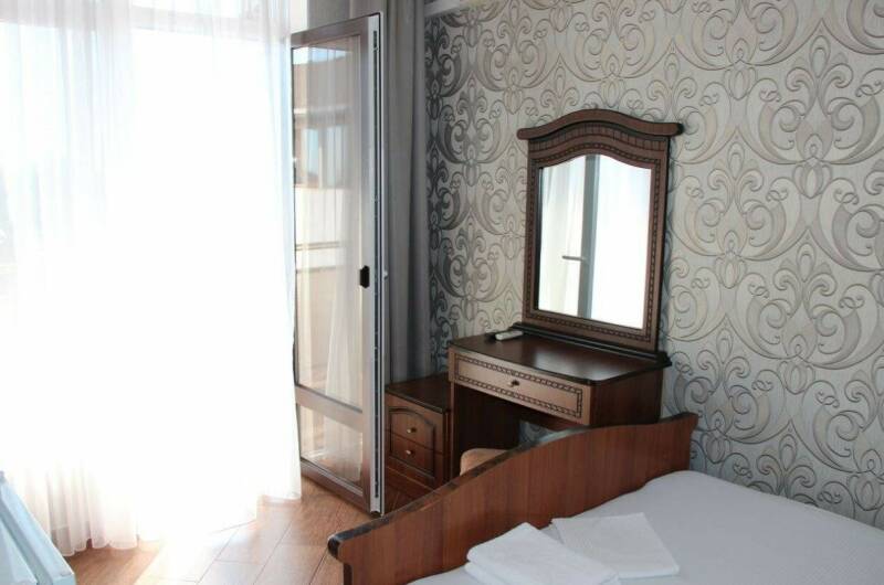 Номер 2-х местный с удобствами, с балконом