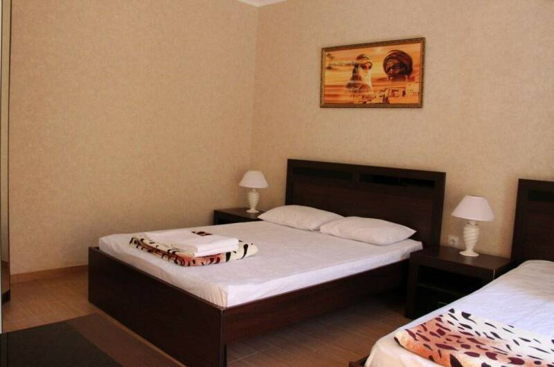 Номер 3-х местный с удобствами, с балконом