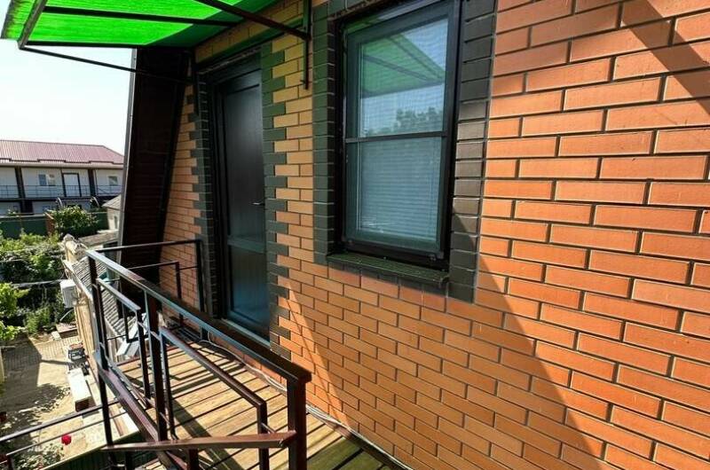 «Мансарда» с видом на море