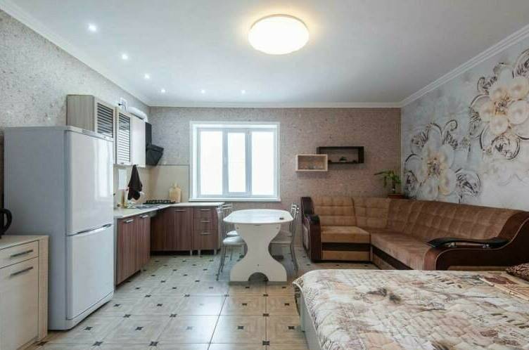 Пятиместная двухкомнатная «Студия-Люкс»