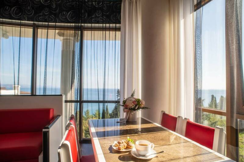 Двухкомнатная студия «Фортуна»